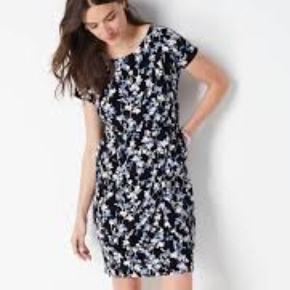 J. Jill Wearever Relaxed Two-Pocket T-Shirt Dress Floral - Picture 9 of 9